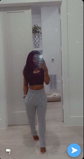 Simone Biles feet photo thumbnail