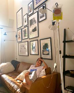 Erin Lim feet photo thumbnail