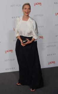 Uma Thurman feet photo thumbnail