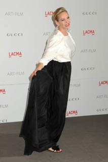 Uma Thurman feet photo thumbnail