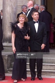 Angela Merkel feet photo 4