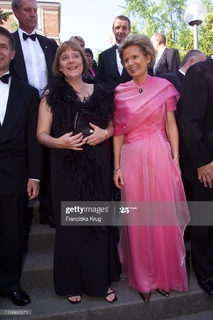 Angela Merkel feet photo 3