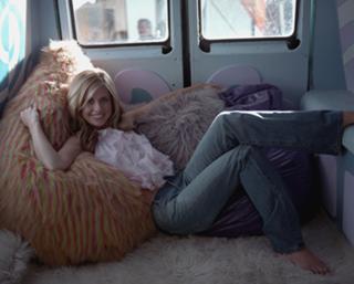 Sarah Michelle Gellar feet photo thumbnail