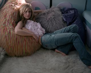 Sarah Michelle Gellar feet photo thumbnail