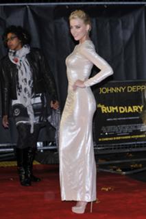 Amber Heard feet photo thumbnail
