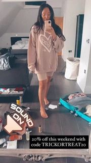 Charlotte Crosby feet photo thumbnail