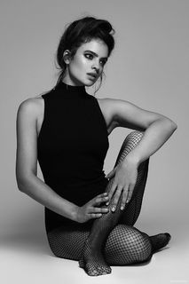 Nina Marie Daniele feet photo 4