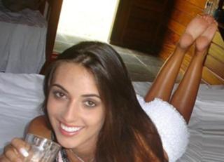 Nicole Bahls feet photo thumbnail