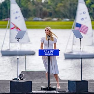 Ivanka Trump feet photo thumbnail