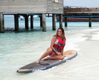 Katie Price feet photo thumbnail