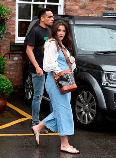 Brooke Vincent feet photo thumbnail