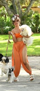 Camila Cabello feet photo thumbnail