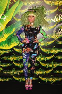 Nicki Minaj feet photo thumbnail