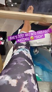 Evelyn Lozada feet photo thumbnail