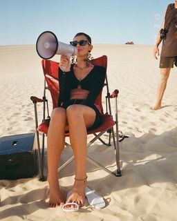 Bruna Marquezine feet photo thumbnail