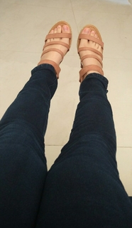 Isa Pes feet photo thumbnail