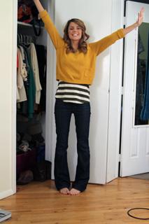Grace Helbig feet photo thumbnail