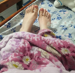 Isa Pes feet photo thumbnail