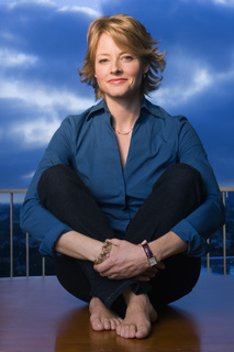 Jodie Foster feet photo thumbnail