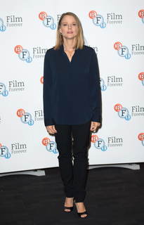 Jodie Foster feet photo thumbnail
