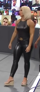 Amanda Saccomanno feet photo thumbnail
