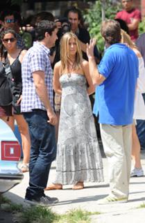 Jennifer Aniston feet photo thumbnail