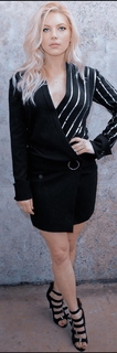 Katheryn Winnick feet photo thumbnail