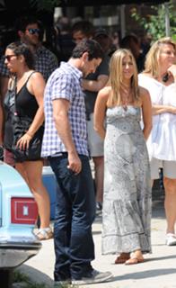 Jennifer Aniston feet photo thumbnail
