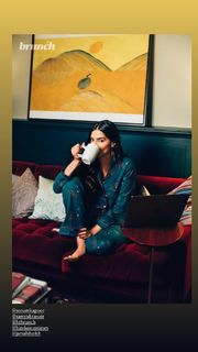 Sonam Kapoor feet photo thumbnail