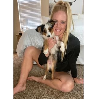 Holly Holm feet photo thumbnail