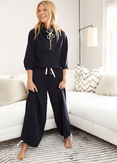Gwyneth Paltrow feet photo thumbnail