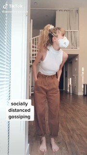 Jennette McCurdy feet photo thumbnail