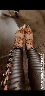 Heidi Klum feet photo thumbnail