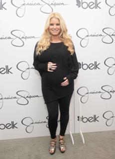 Jessica Simpson feet photo thumbnail