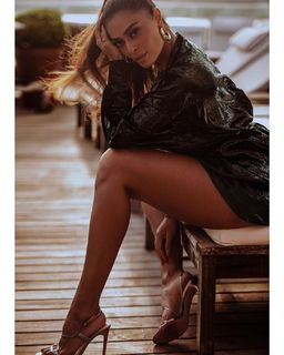 Juliana Paes feet photo thumbnail