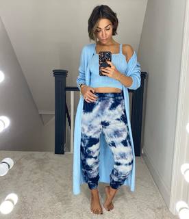 Frankie Bridge feet photo thumbnail
