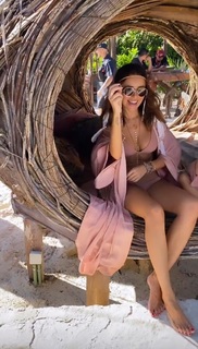 Natalia Siwiec feet photo thumbnail
