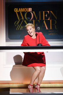 Amy Schumer feet photo thumbnail