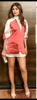 Shilpa Shetty Kundra feet photo thumbnail