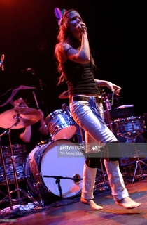 Juliette Lewis feet photo thumbnail