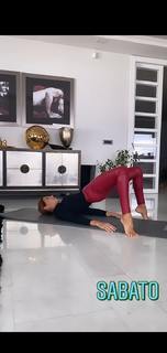 Veronica Maya feet photo thumbnail