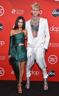 Megan Fox feet photo thumbnail