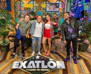 Cynthia Rodríguez feet photo thumbnail