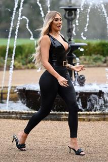Chloe Ferry feet photo thumbnail