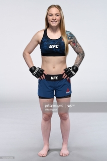 Kay Hansen feet photo thumbnail