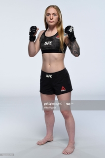 Kay Hansen feet photo thumbnail