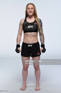 Kay Hansen feet photo thumbnail