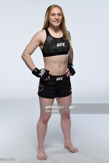Kay Hansen feet photo thumbnail