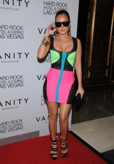 Adrienne Houghton feet photo thumbnail