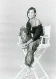 Caterina Balivo feet photo thumbnail